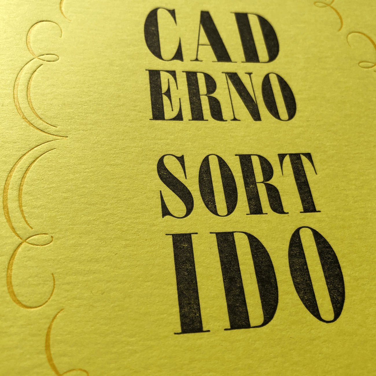 Detailansicht, Serrote, Caderno Sortido, gelb, Buchdruck,