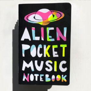 Alien Pocket Music Notebook, Motiv auf Stapel, Neonfarbe