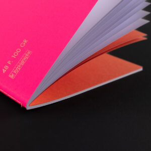le typographe Notizheft quer, neonpink, innen