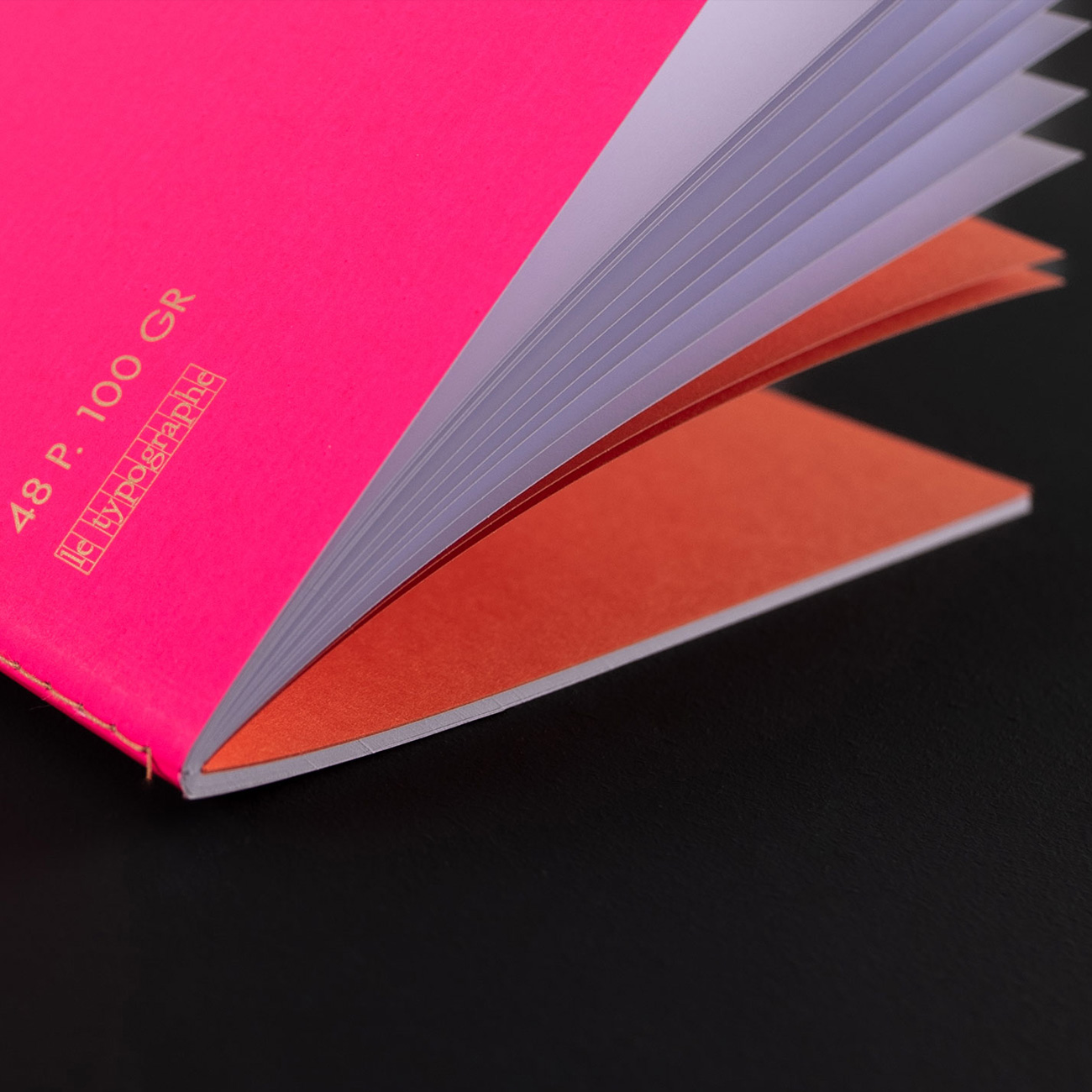 LE TYPOGRAPHE – Notizheft NEONPINK schmal
