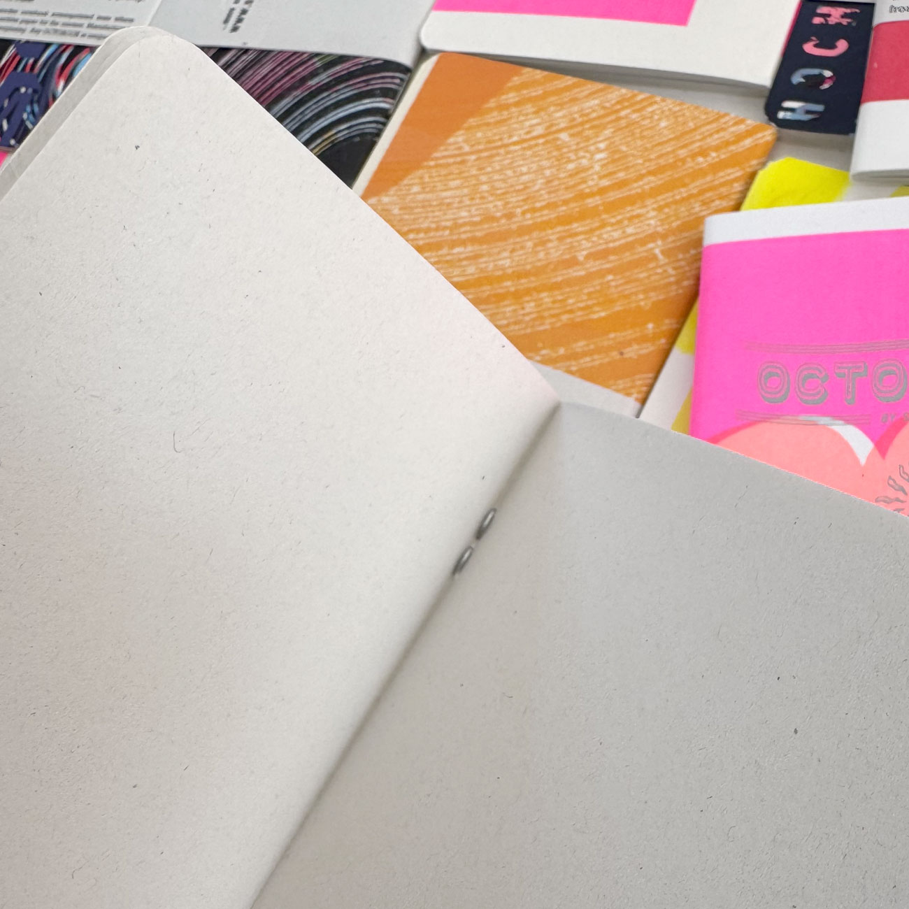 Octobooks, hellgraue Innenseiten