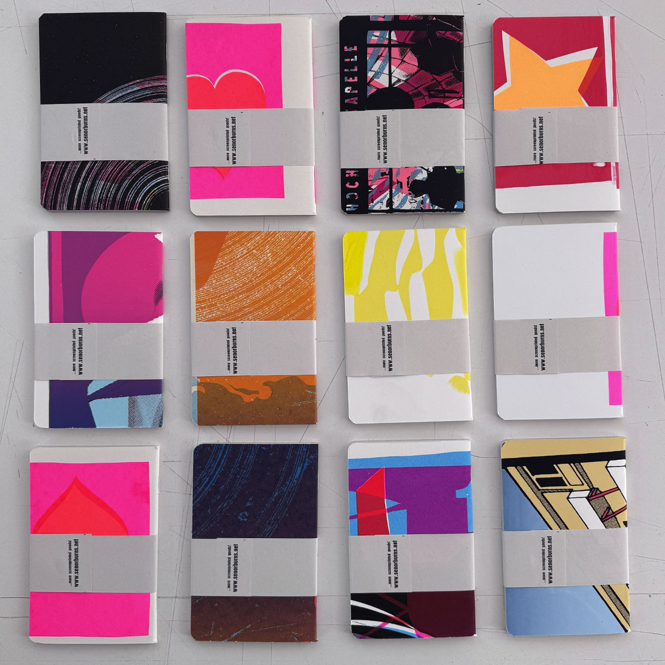 Octobooks, zwölf Notizhefte, Rückseiten